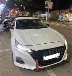 نيسان ألتيما